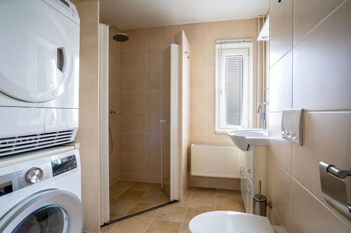 Foto 21 van Eykmanhof 43