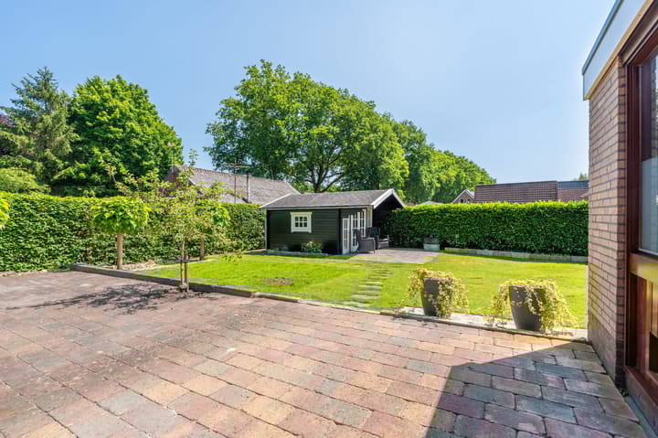 Foto 18 van Hoofdweg 214