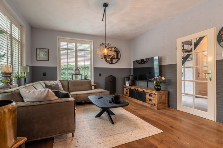 Foto 24 van Hoofdweg 214