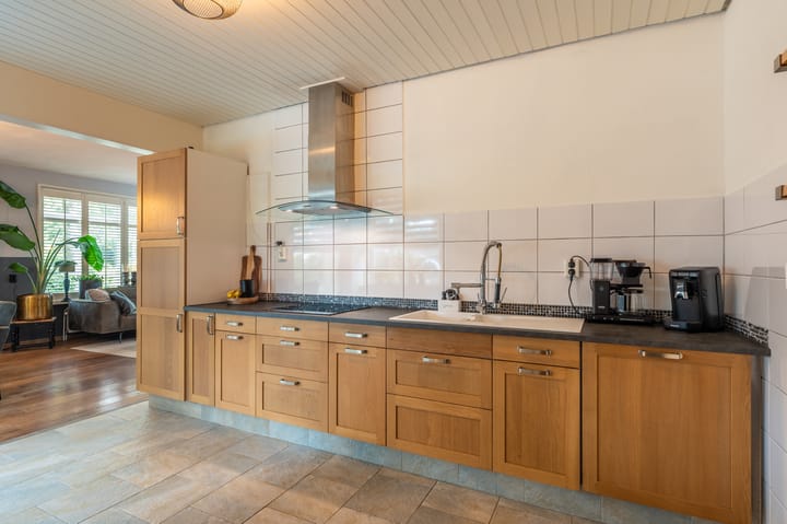 Foto 33 van Hoofdweg 214