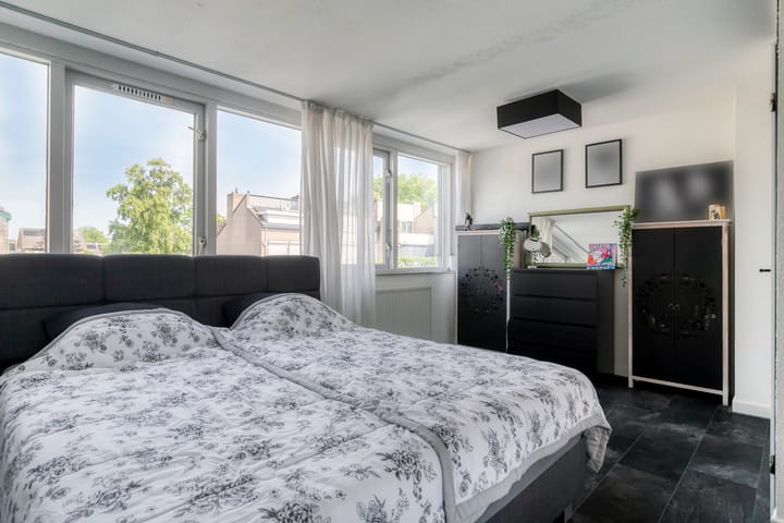 Foto 5 van Boekhout 19