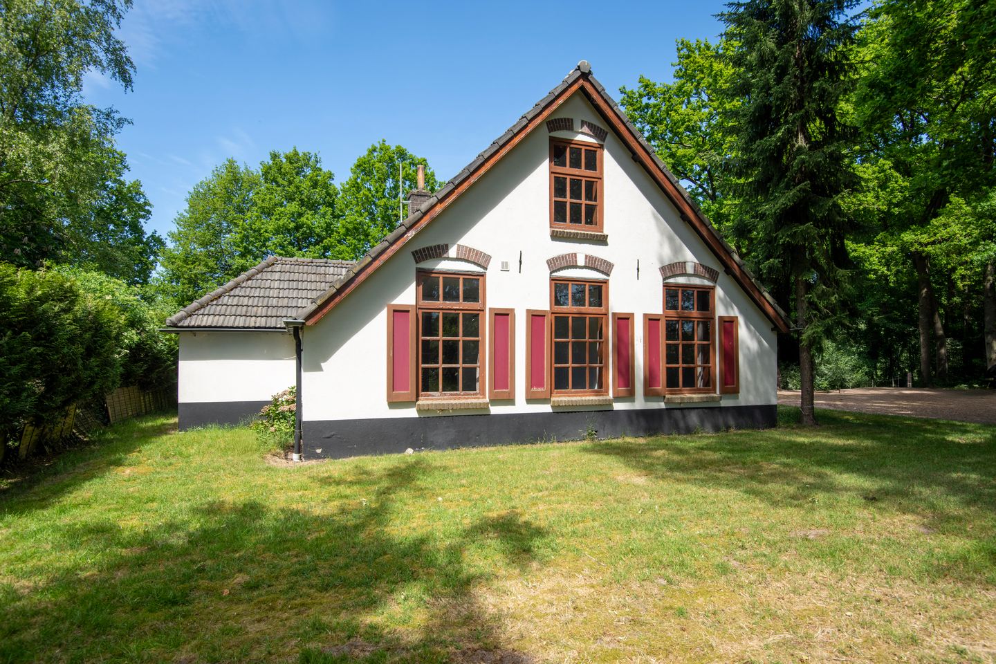 View photo 2 of Prinsenweg 12-A