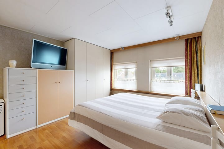 Photo 30 of Grintweg 11-A