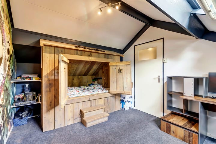 Foto 24 van Theo van Doesburgplantsoen 8