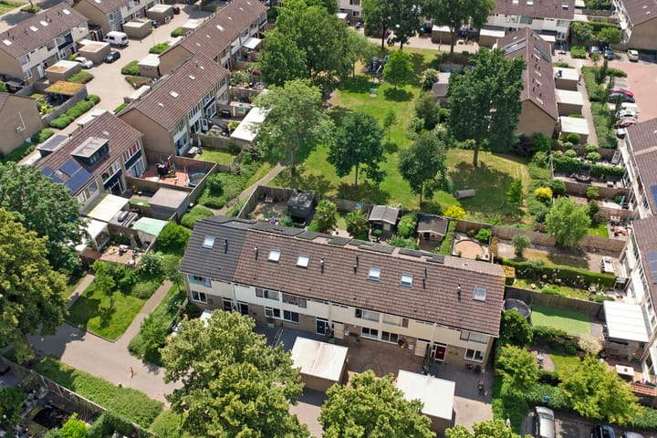 Foto 33 van Theo van Doesburgplantsoen 8