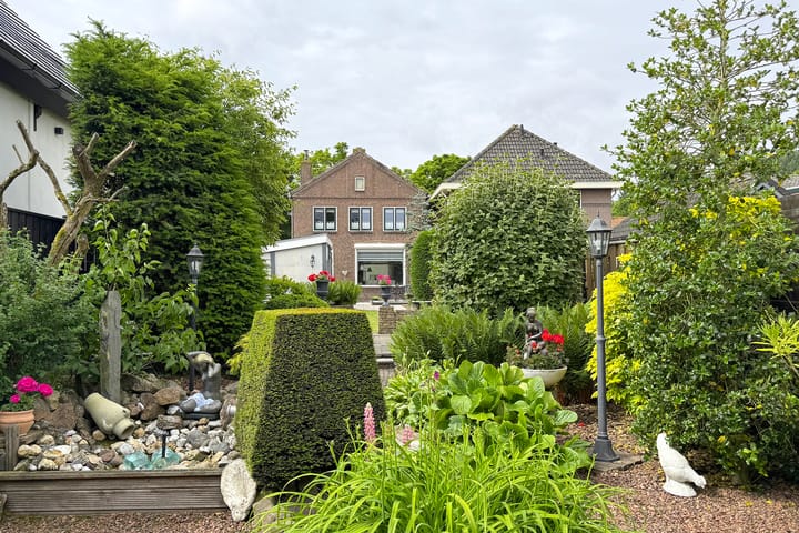 Photo 54 of Grintweg 11-A