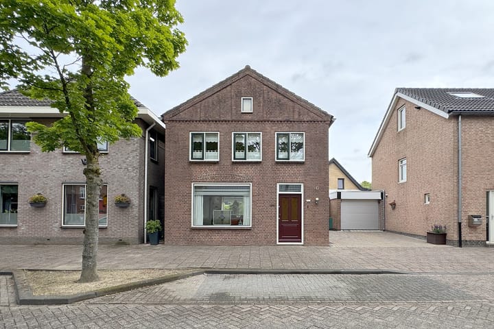 Photo 64 of Grintweg 11-A