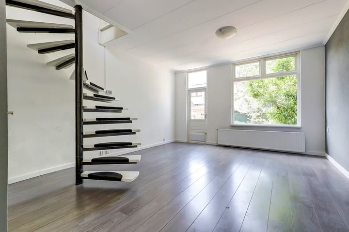 Foto 3 van Graaf van Bloisstraat 87