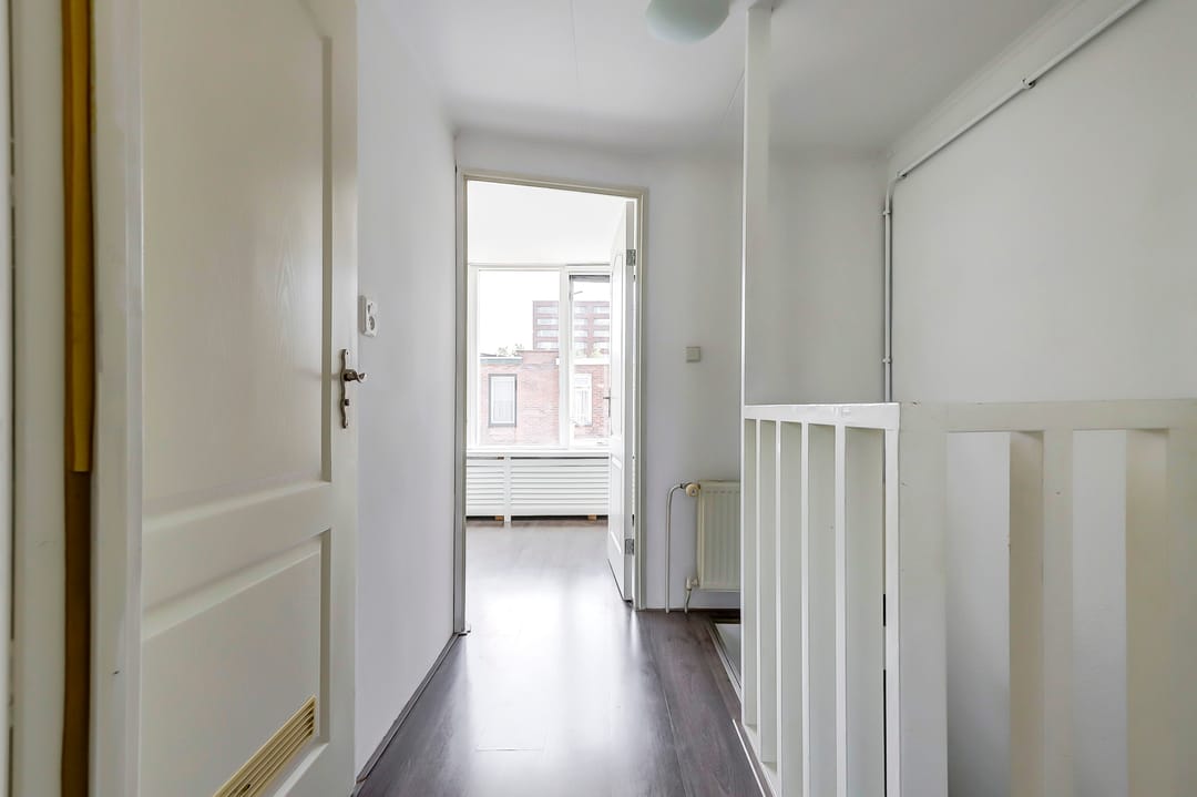 Photo 8 of Graaf van Bloisstraat 87