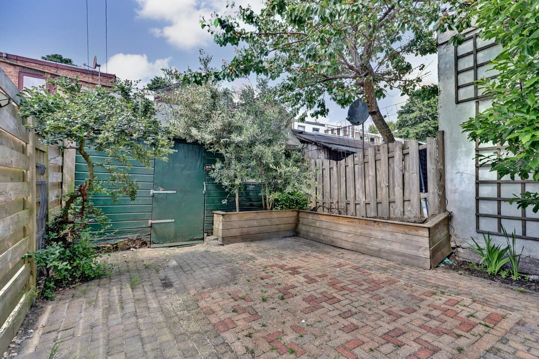 Photo 16 of Graaf van Bloisstraat 87