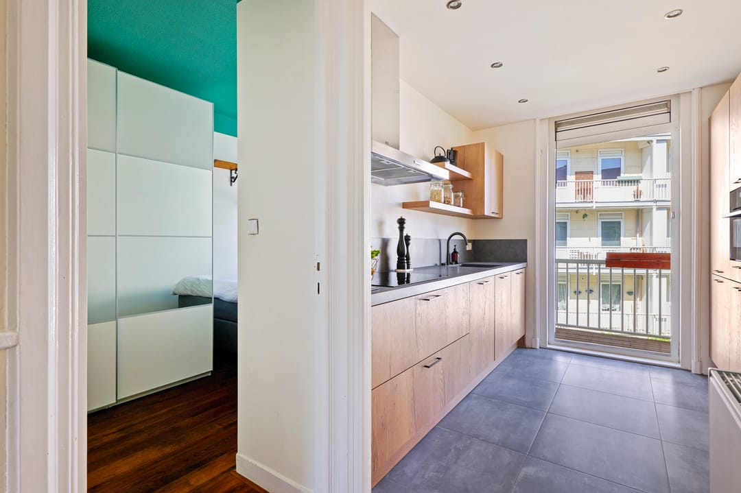 Foto 28 van Borneostraat 23-2