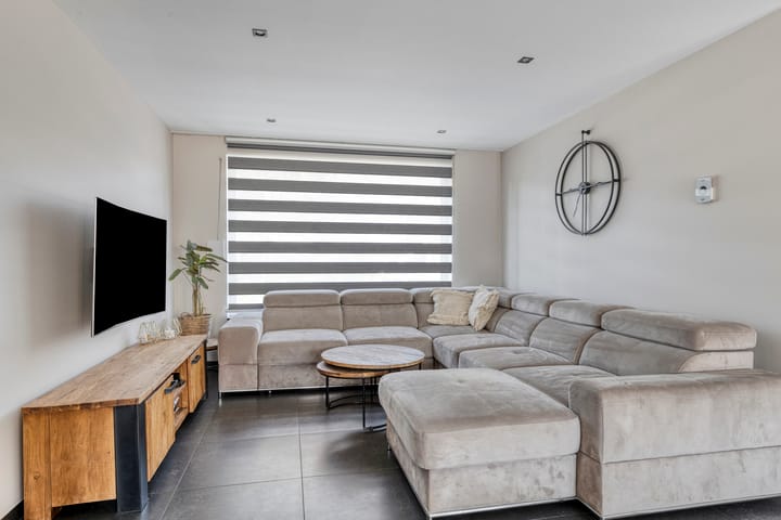 Photo 6 of Leeuwerikstraat 37