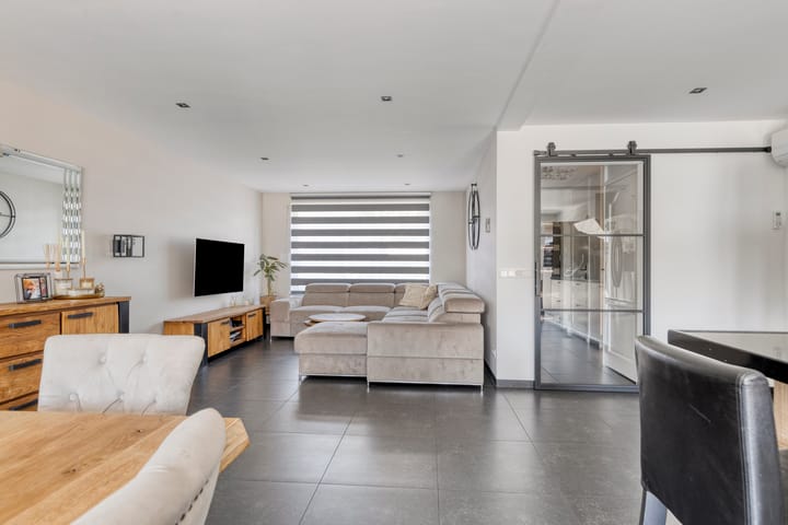 Photo 9 of Leeuwerikstraat 37