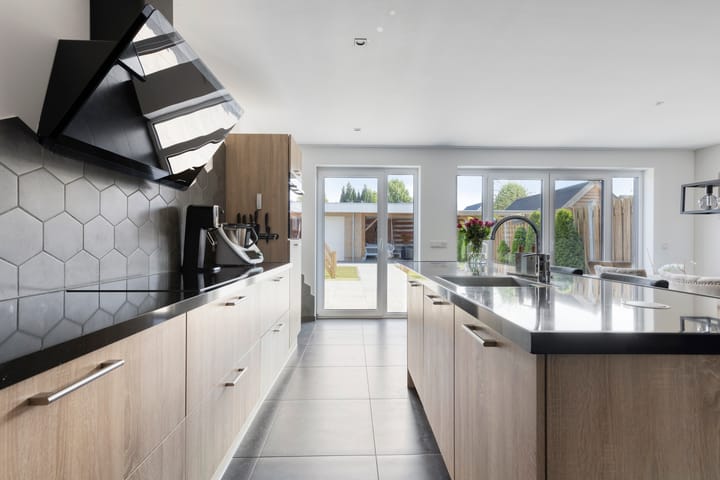 Photo 12 of Leeuwerikstraat 37