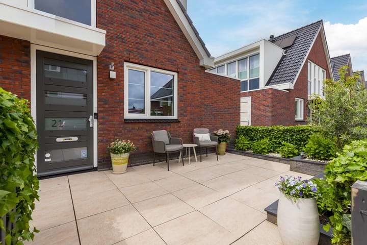 Foto 5 van Purperreiger 21