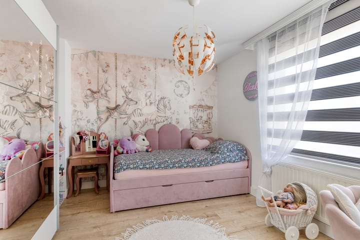 Photo 21 of Leeuwerikstraat 37