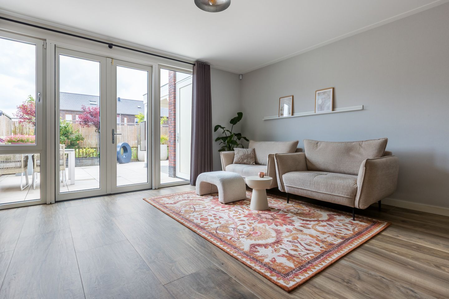 Foto 10 van Purperreiger 21