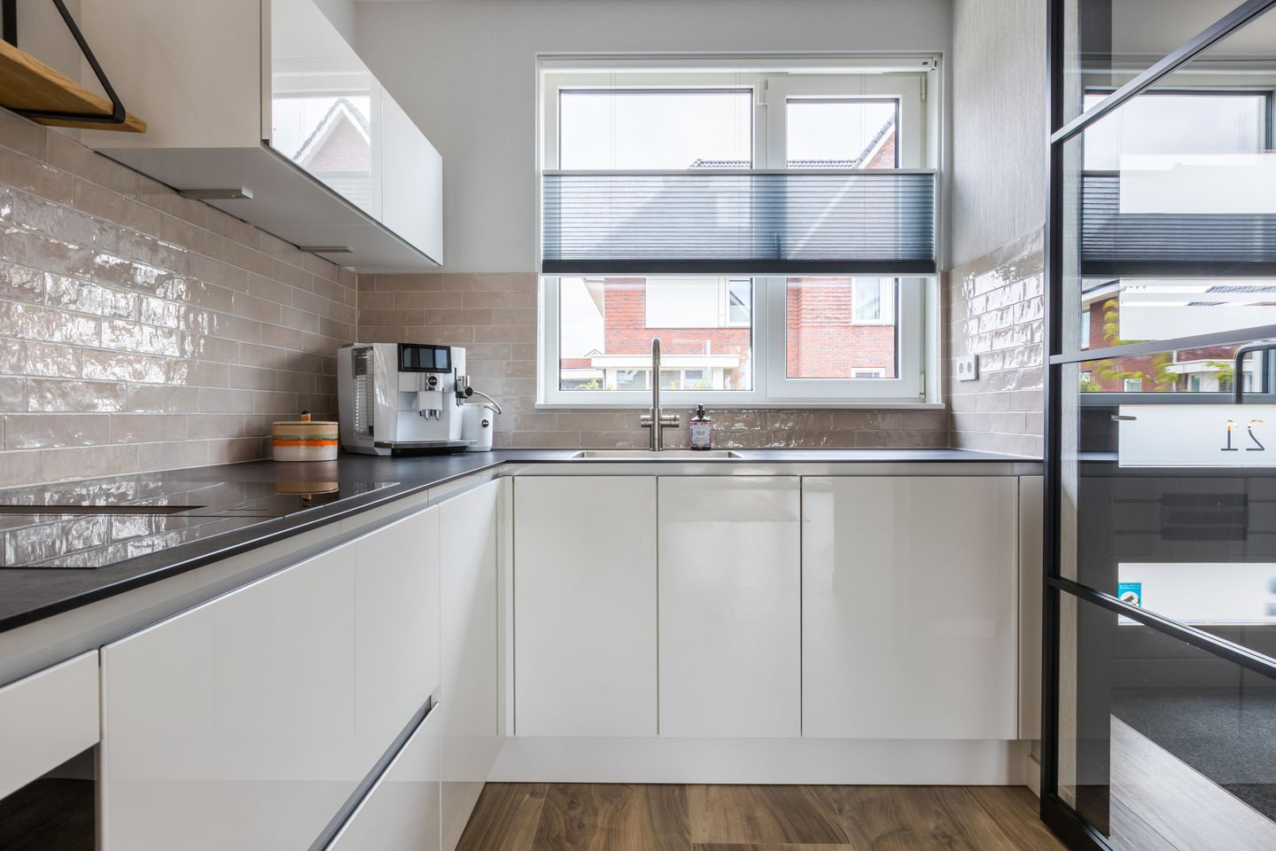 Foto 14 van Purperreiger 21