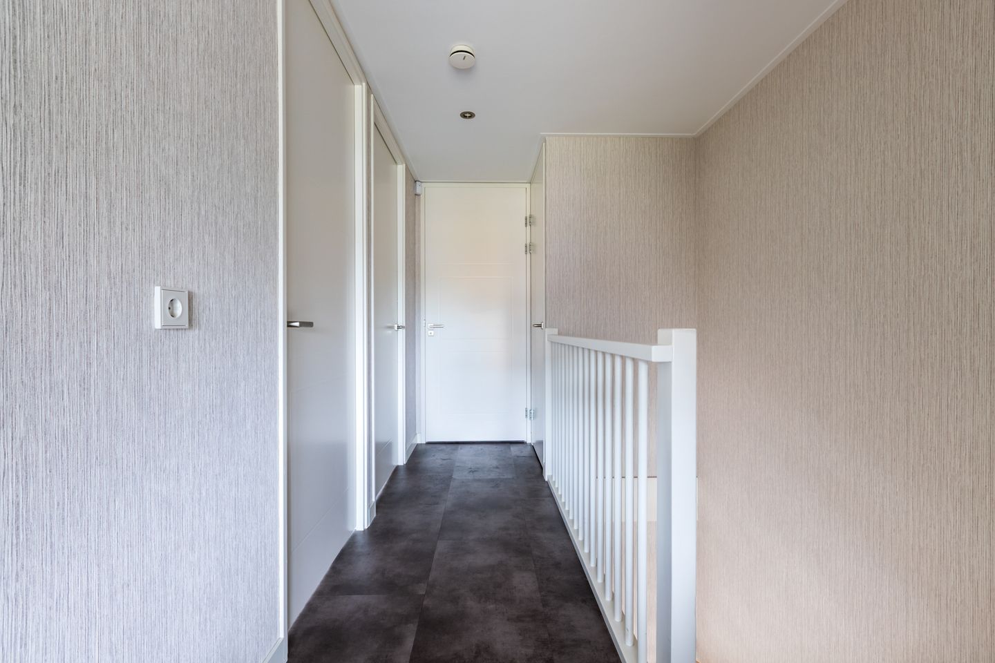 Foto 19 van Purperreiger 21