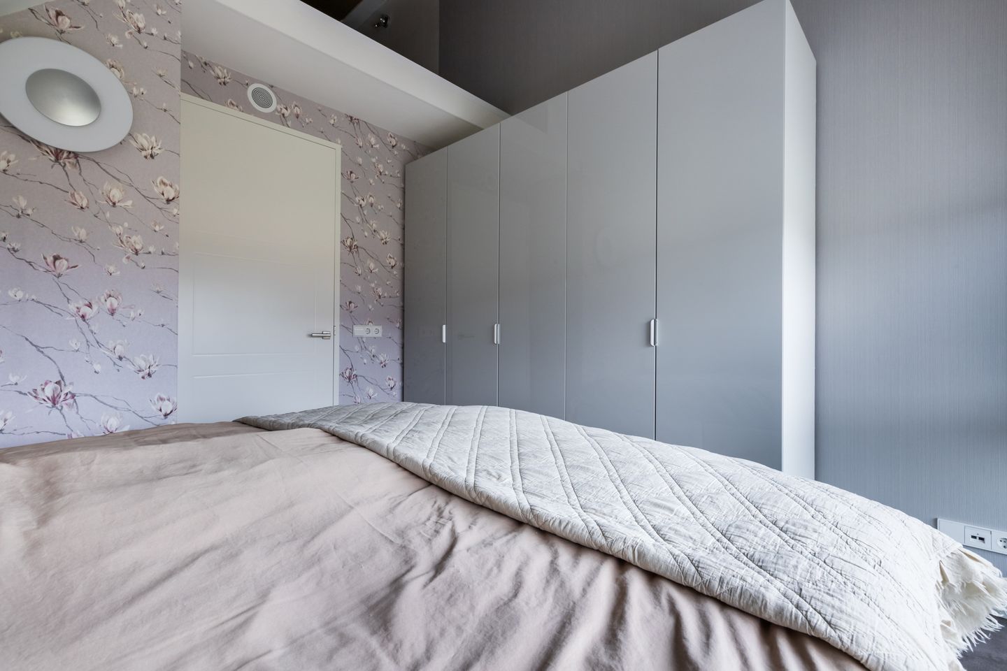 Foto 29 van Purperreiger 21