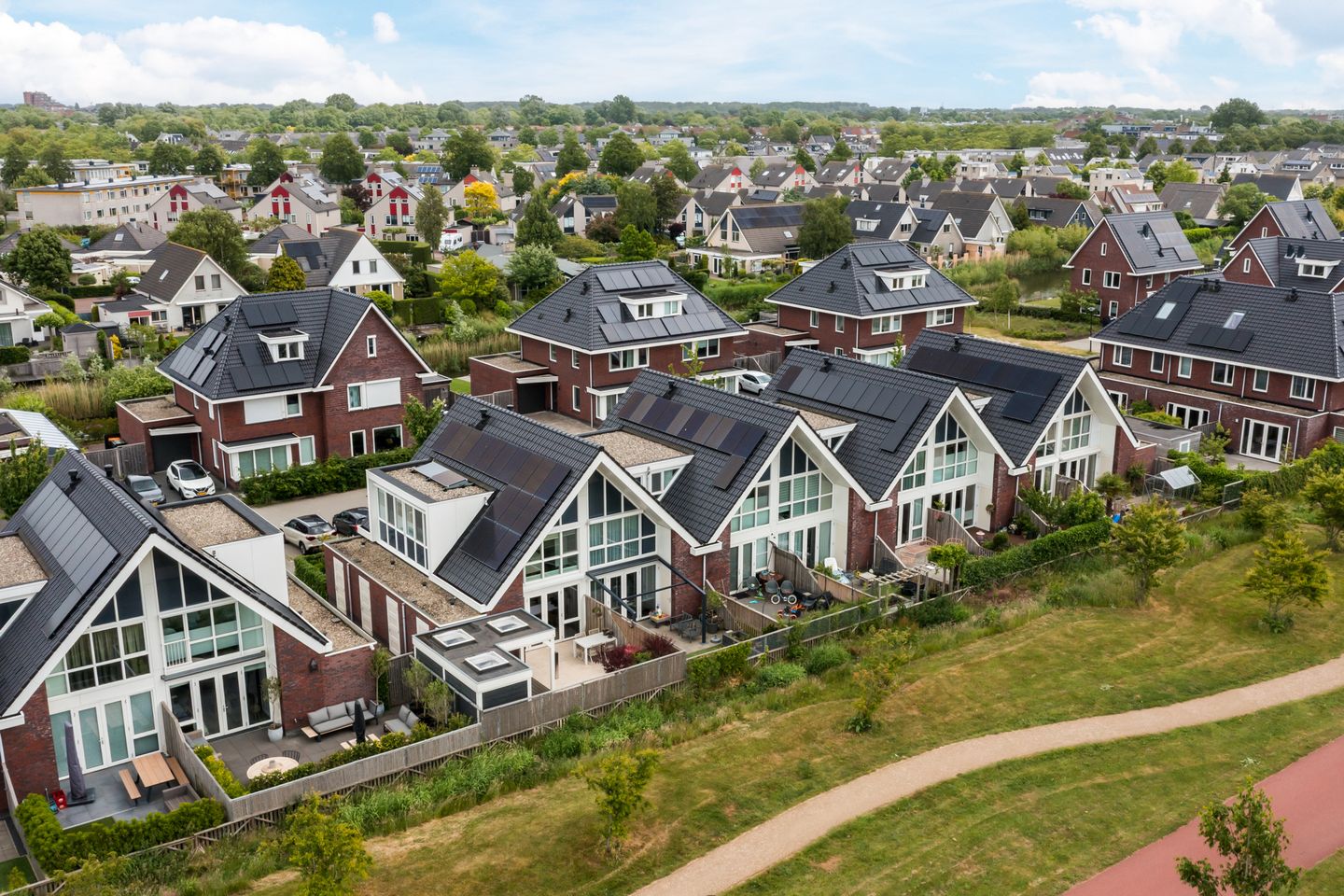 Foto 44 van Purperreiger 21