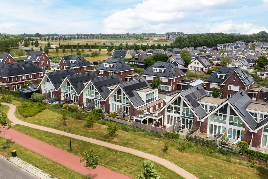 Foto 46 van Purperreiger 21