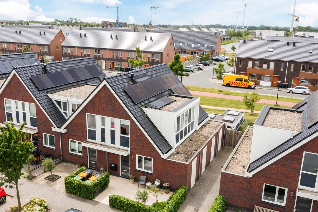 Foto 47 van Purperreiger 21