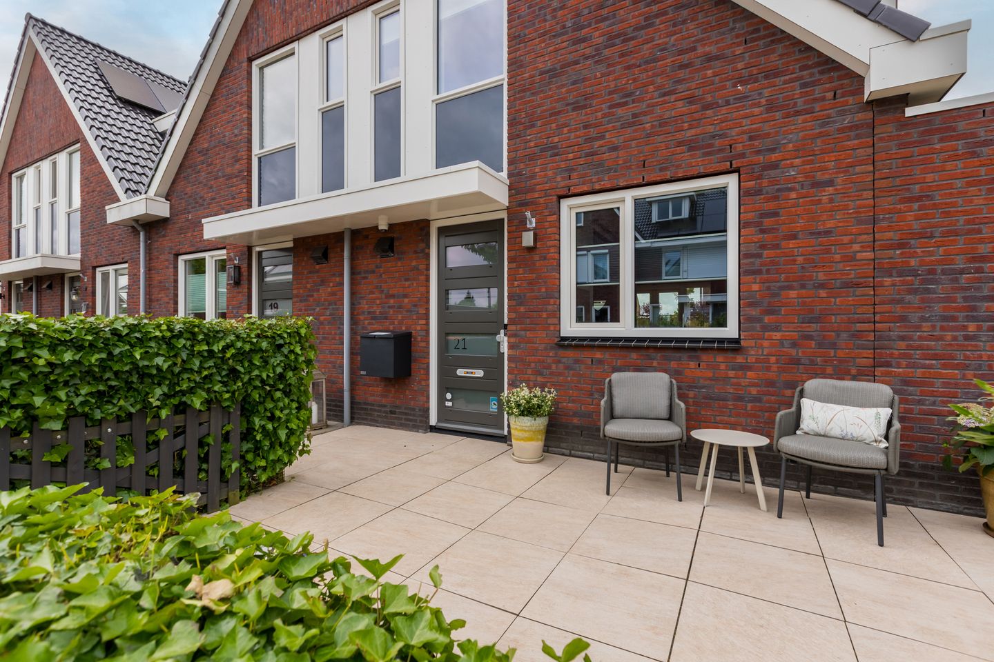 Foto 49 van Purperreiger 21