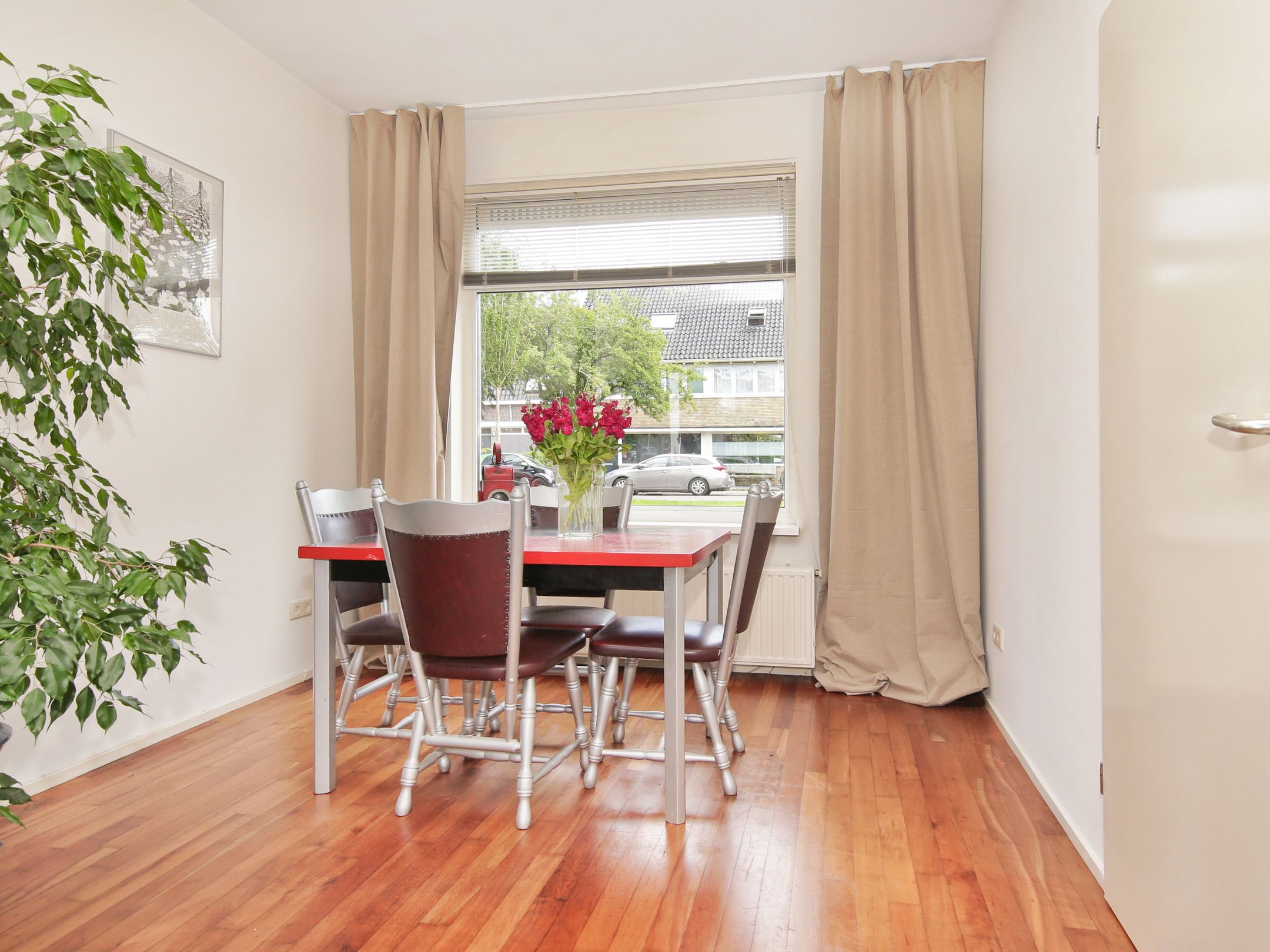 Foto 12 van Croesenstraat 36