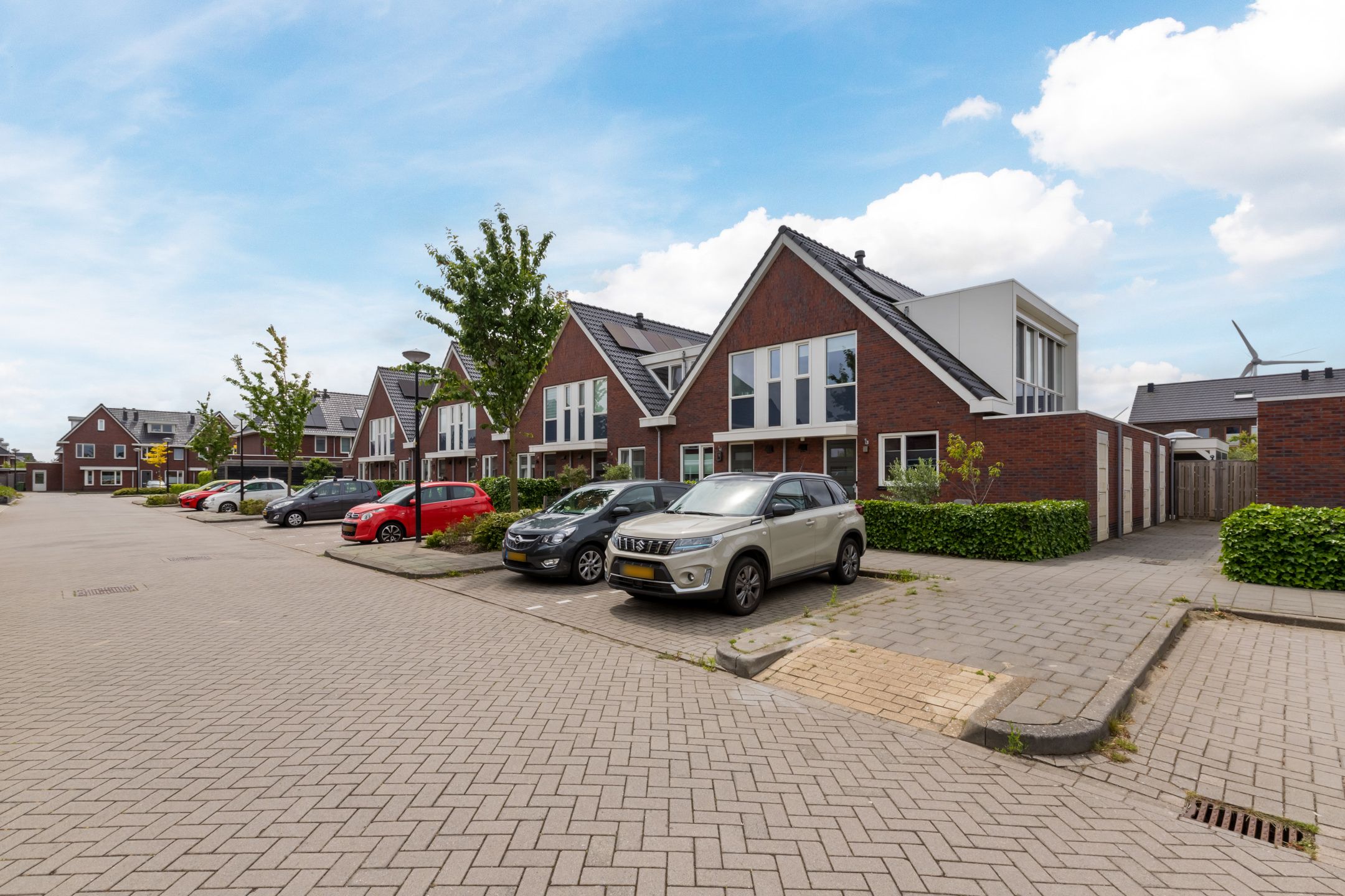 Foto 51 van Purperreiger 21