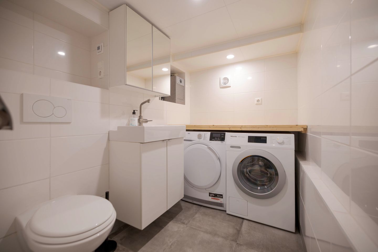 Photo 35 of St. Antonielaan 148