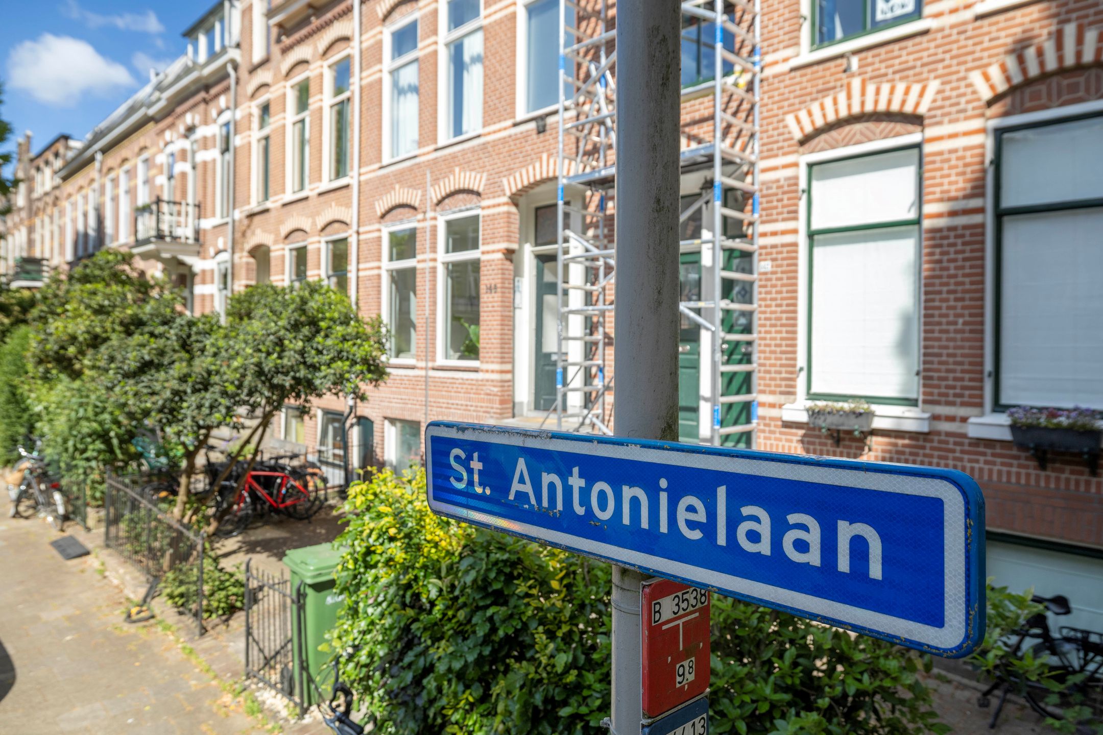 Photo 42 of St. Antonielaan 148