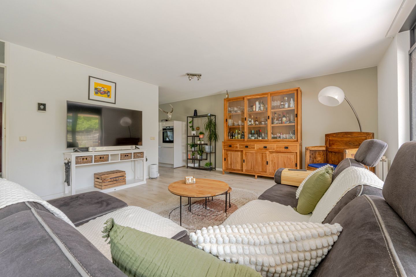 Foto 10 van Van Gaesbeekstraat 29