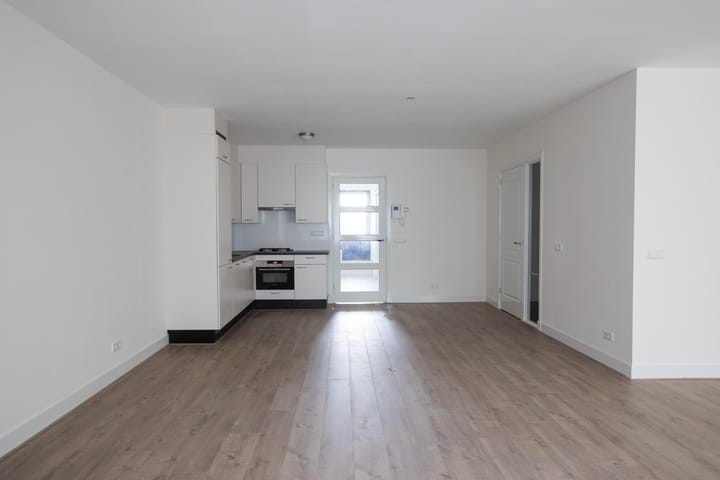 Photo 5 of Sint Jorisplein 10-G