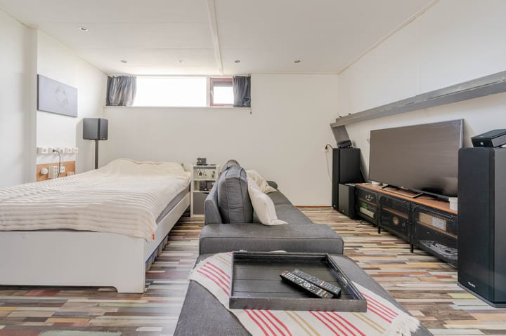 Foto 31 van Van Gaesbeekstraat 29