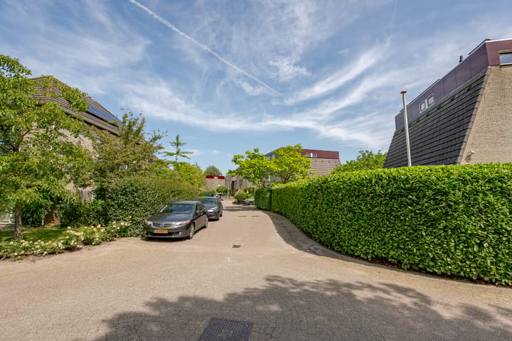 Foto 40 van Van Gaesbeekstraat 29