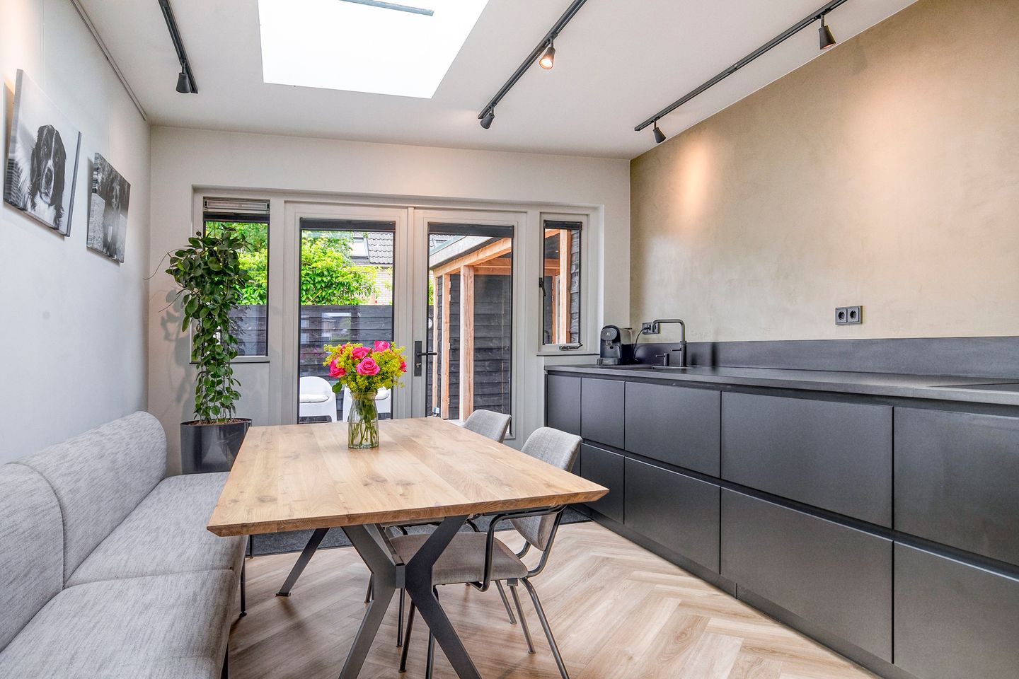 Foto 14 van Kamille 33