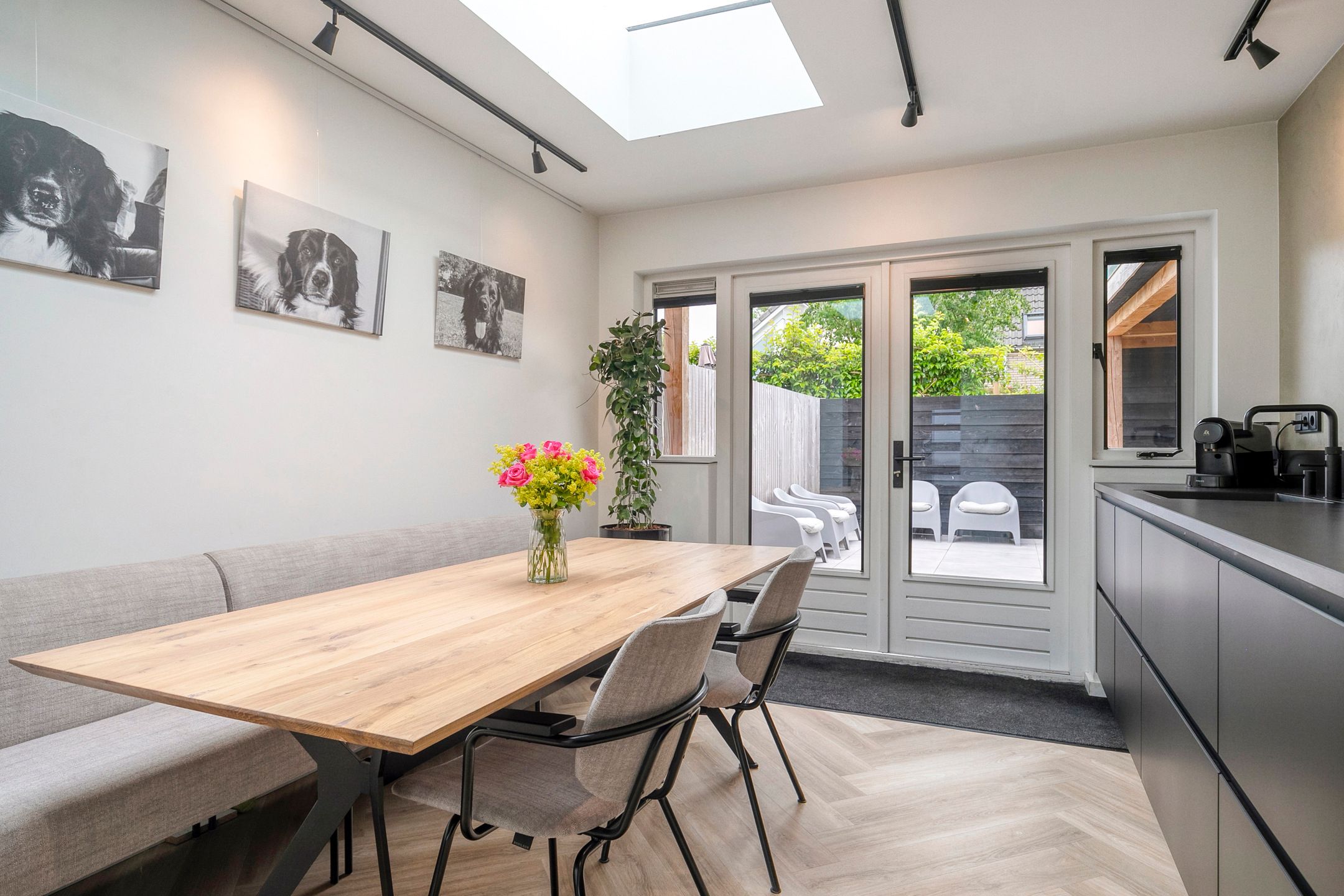 Foto 15 van Kamille 33