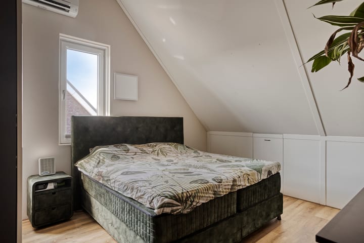 Foto 32 van Heulbank 28