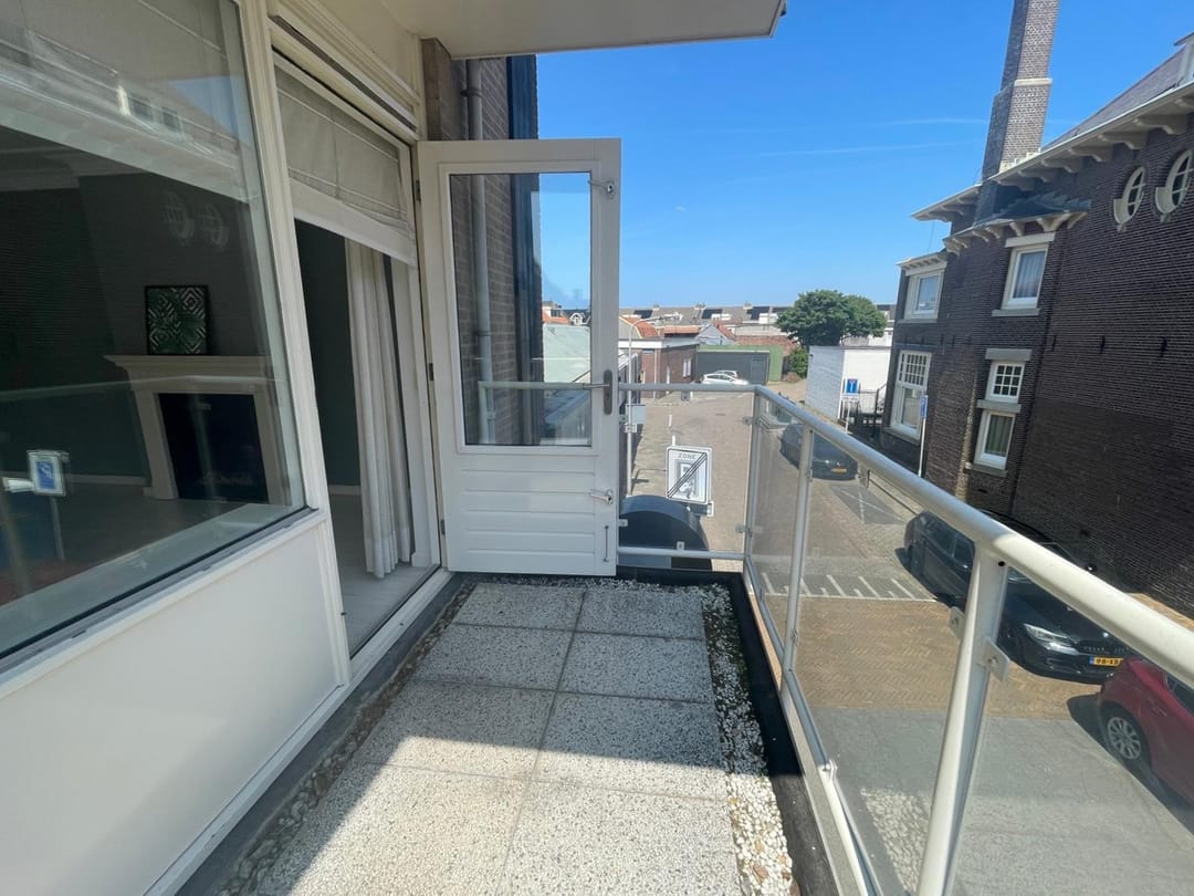 Foto 17 van Voorstraat 44-A