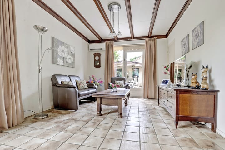 Foto 9 van Vogelenzangseweg 3