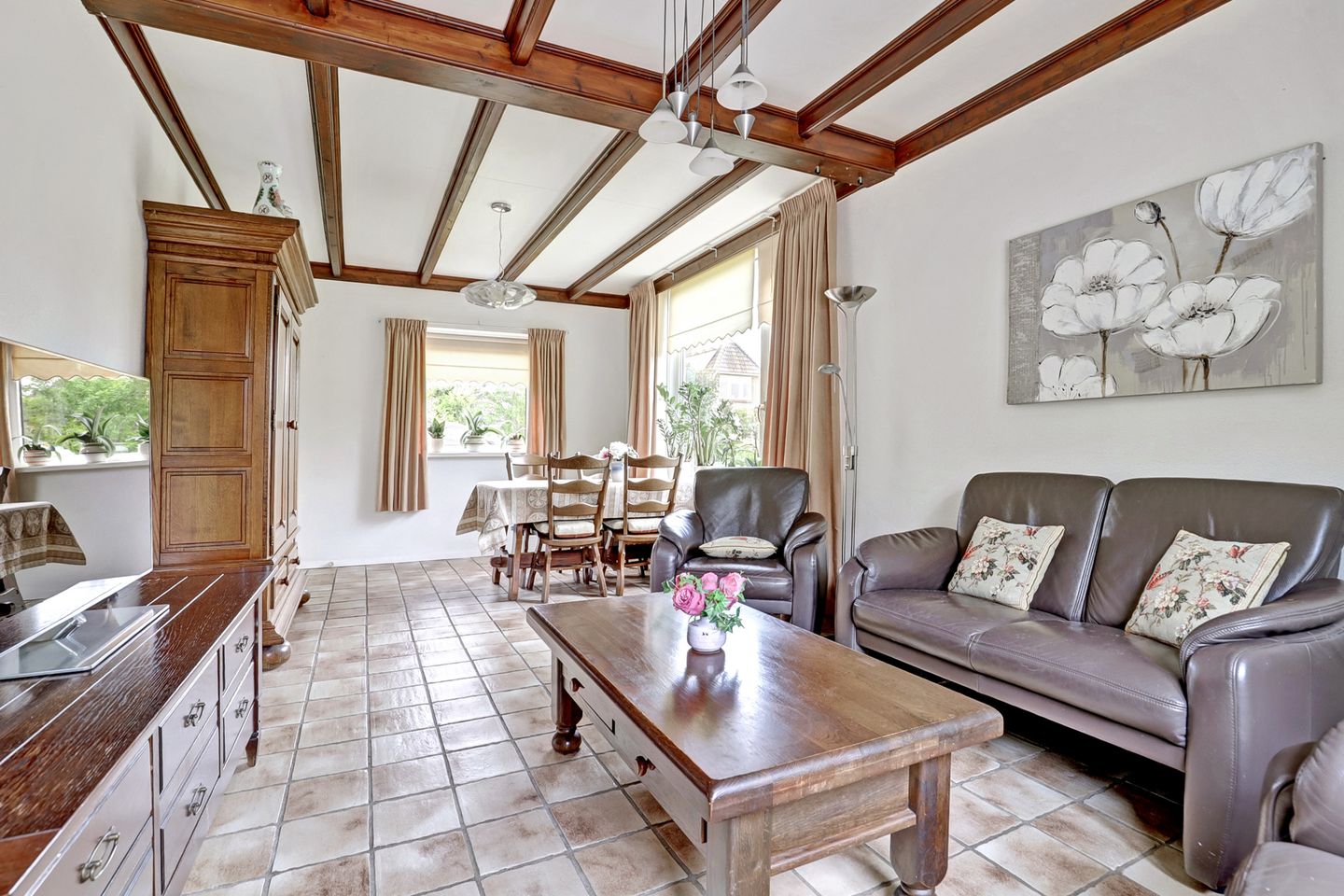 Foto 10 van Vogelenzangseweg 3