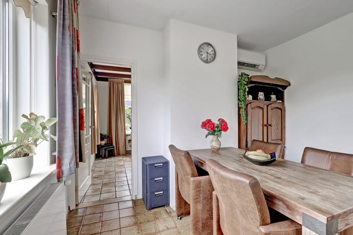 Foto 13 van Vogelenzangseweg 3