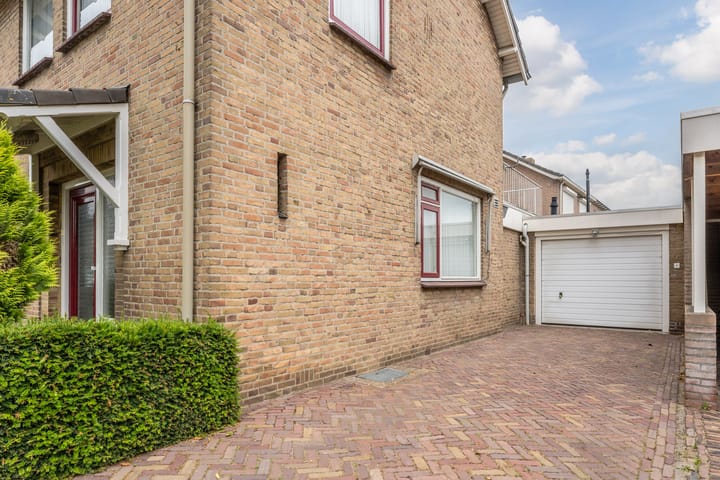 Foto 7 van Dr. Ariënsstraat 19