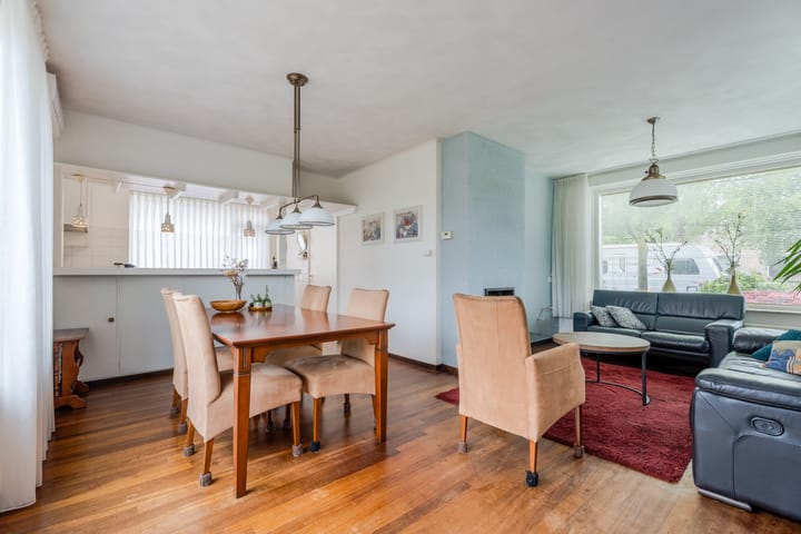 Foto 14 van Dr. Ariënsstraat 19