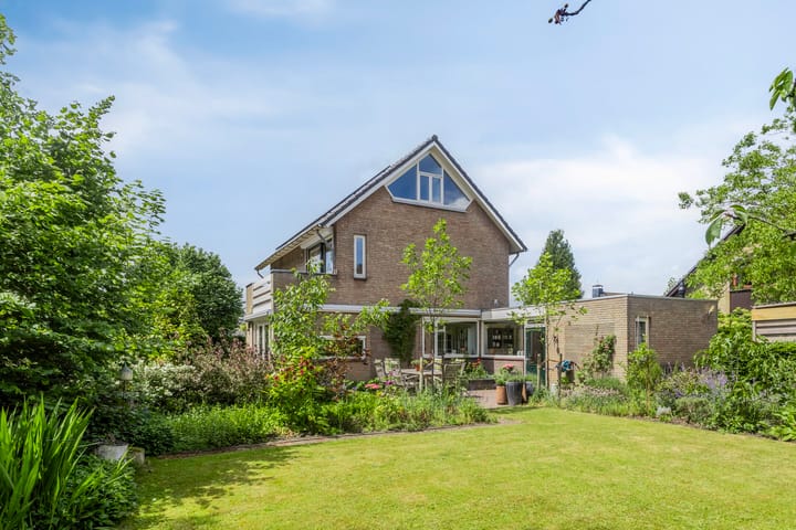 Foto 2 van Albert Cuijpstraat 23