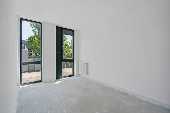 Foto 23 van Raiffeisenstraat 13