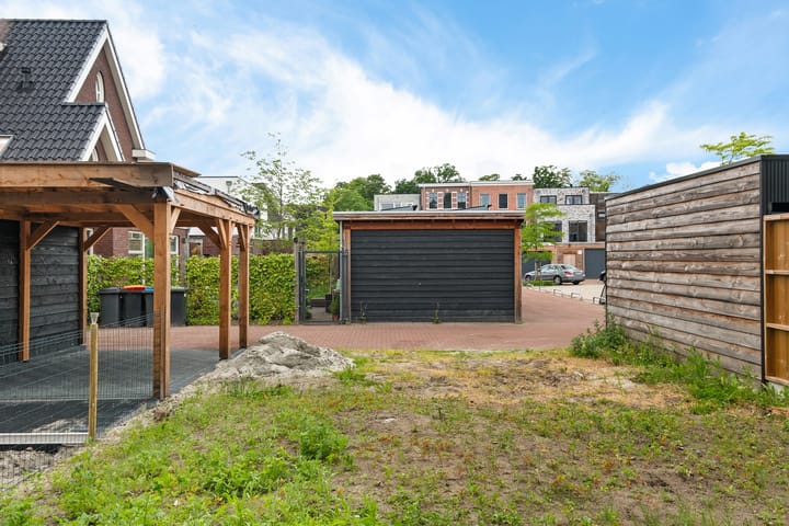 Foto 48 van Raiffeisenstraat 13