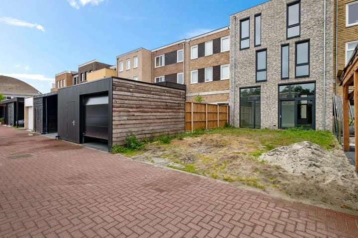 Foto 50 van Raiffeisenstraat 13