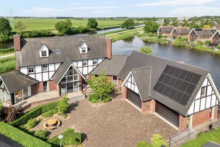 Foto 1 van Spiegel 2